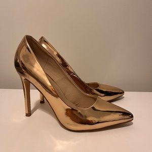 Truffle Collection Gold Pumps